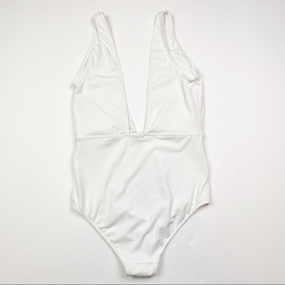 ❌SOLD❌ [ASOS] High Deep Plunge One Piece Swimsuit - Picture 3 of 9